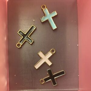 4 Gold-Edged Cross Charm Pack